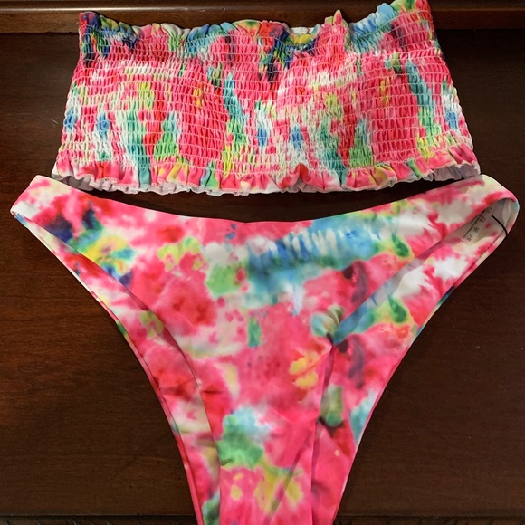 🌈NWT-Tie Dye Bandeau Bikini-FREE GIFT🌈 - Picture 5 of 5